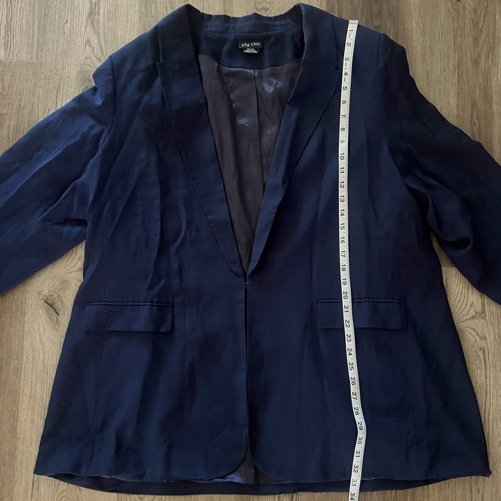 City Chic Blue Blazer Structured Professional Suit Jacket XXL/24 - Picture 6 of 9